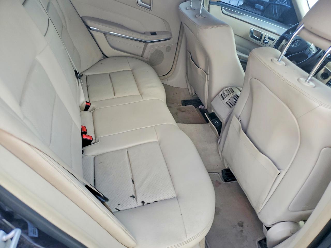 2016 Mercedes-benz E 350 Синий vin: WDDHF5KB7GB186024