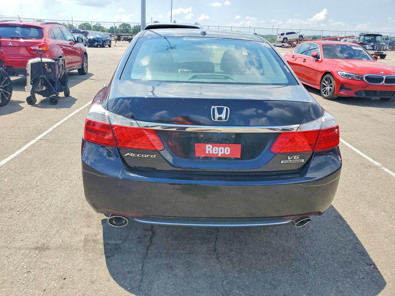 2015 Honda Accord Touring Black vin: 1HGCR3F95FA012837