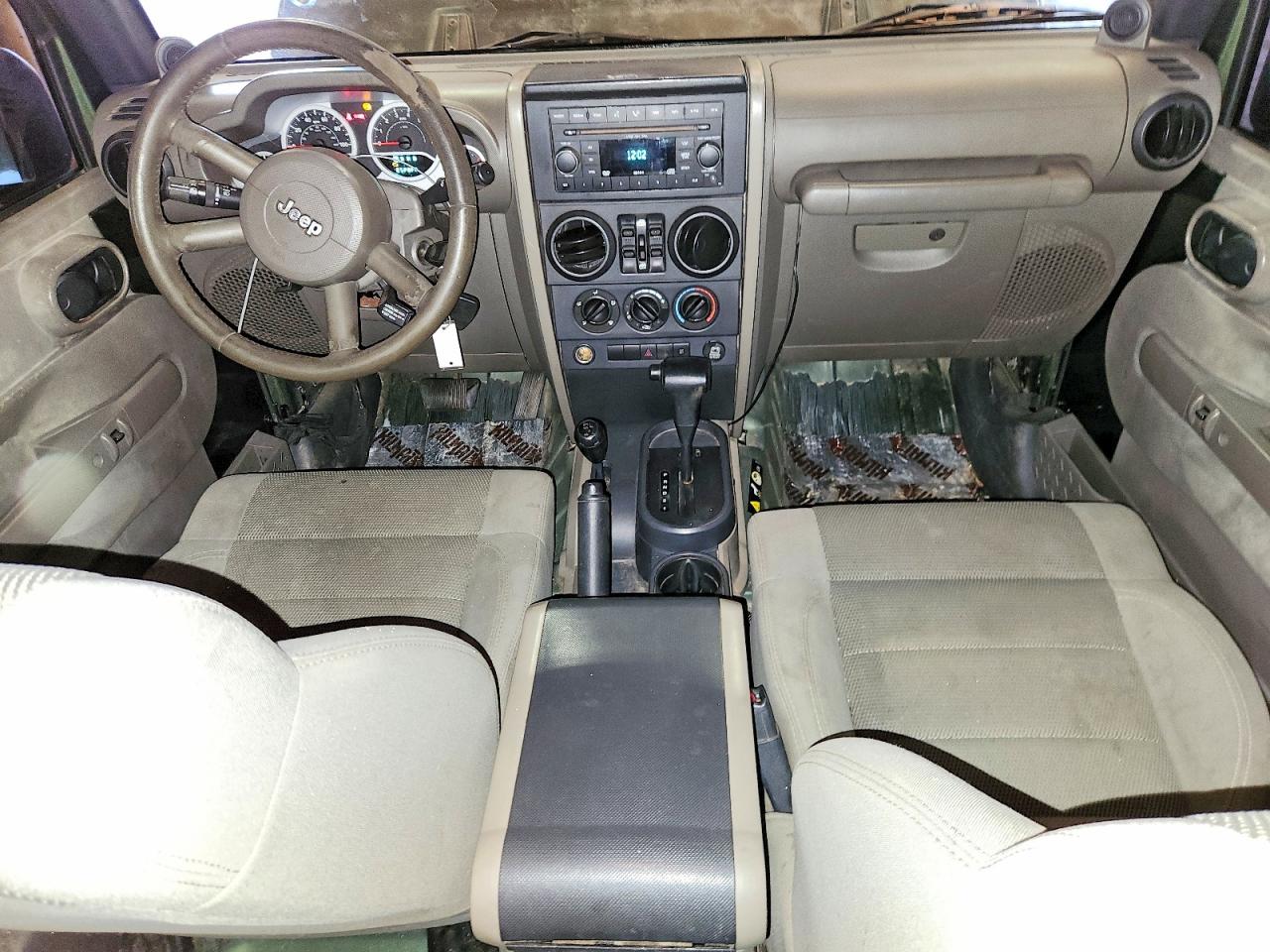 2007 Jeep Wrangler Sahara Green vin: 1J4GA59157L149737