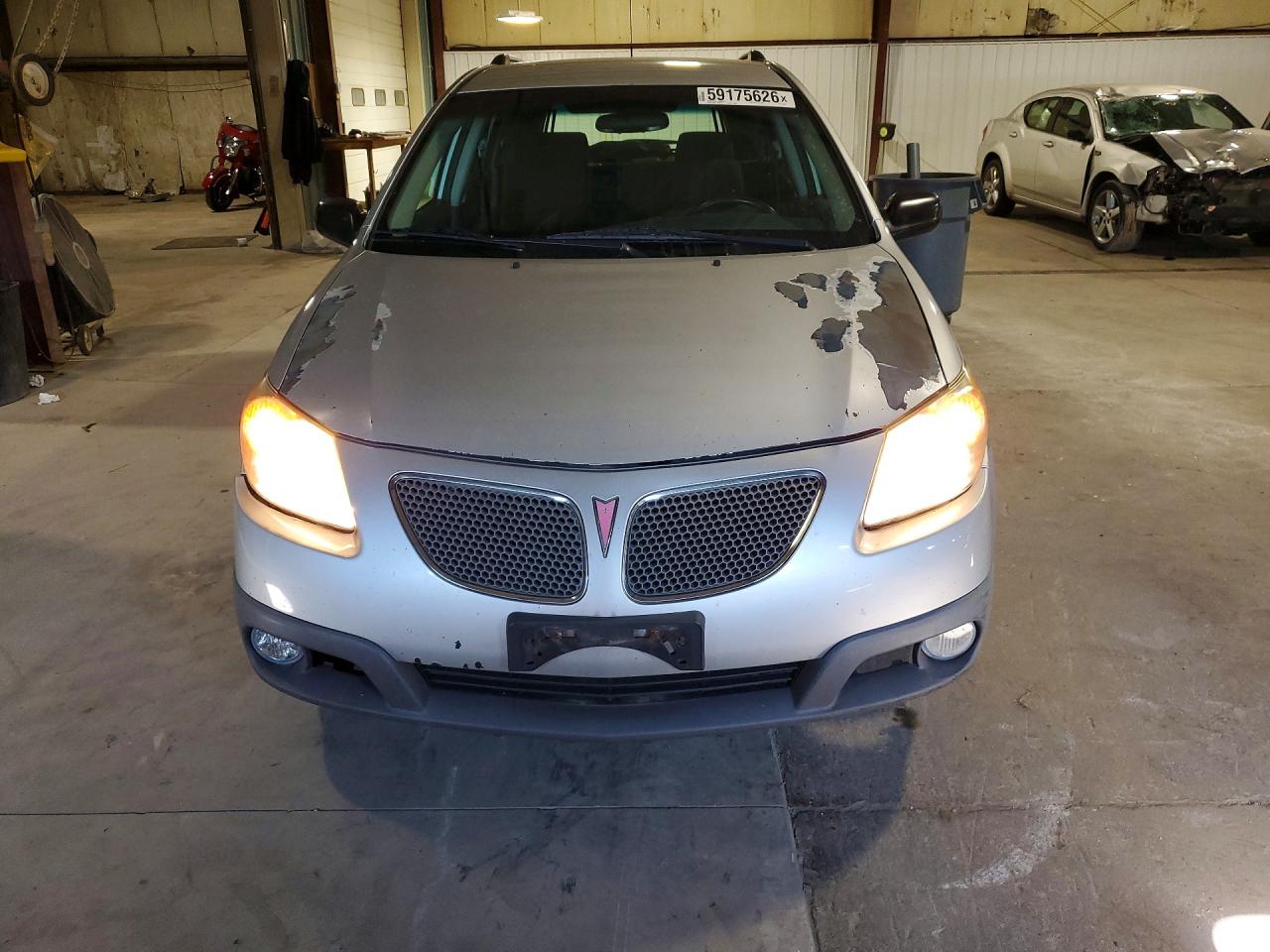 2005 Pontiac Vibe Base Silver vin: 5Y2SL63815Z471629