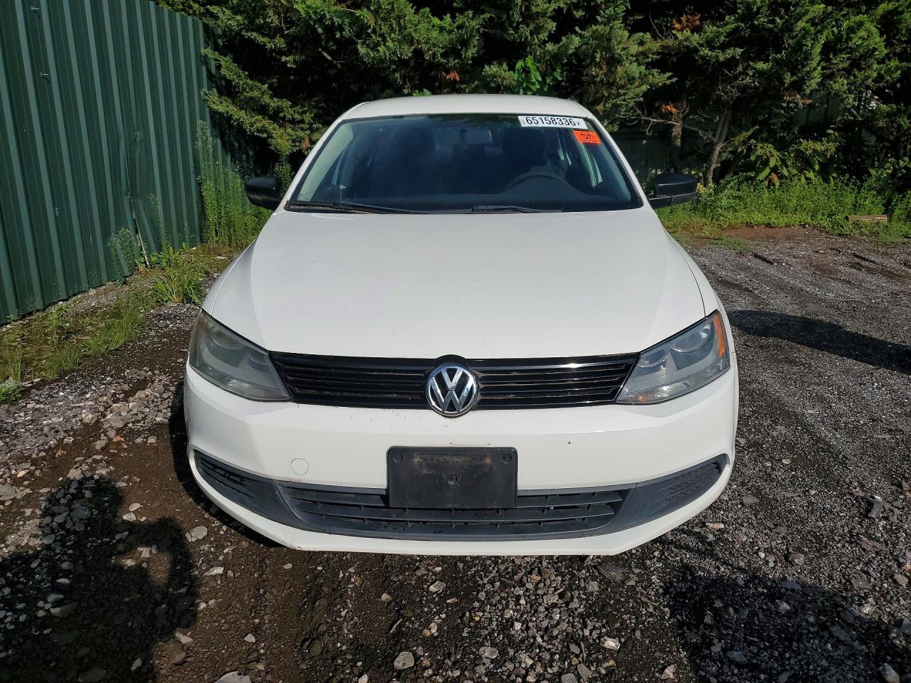 2013 Volkswagen Jetta Base White vin: 3VW2K7AJ0DM227918