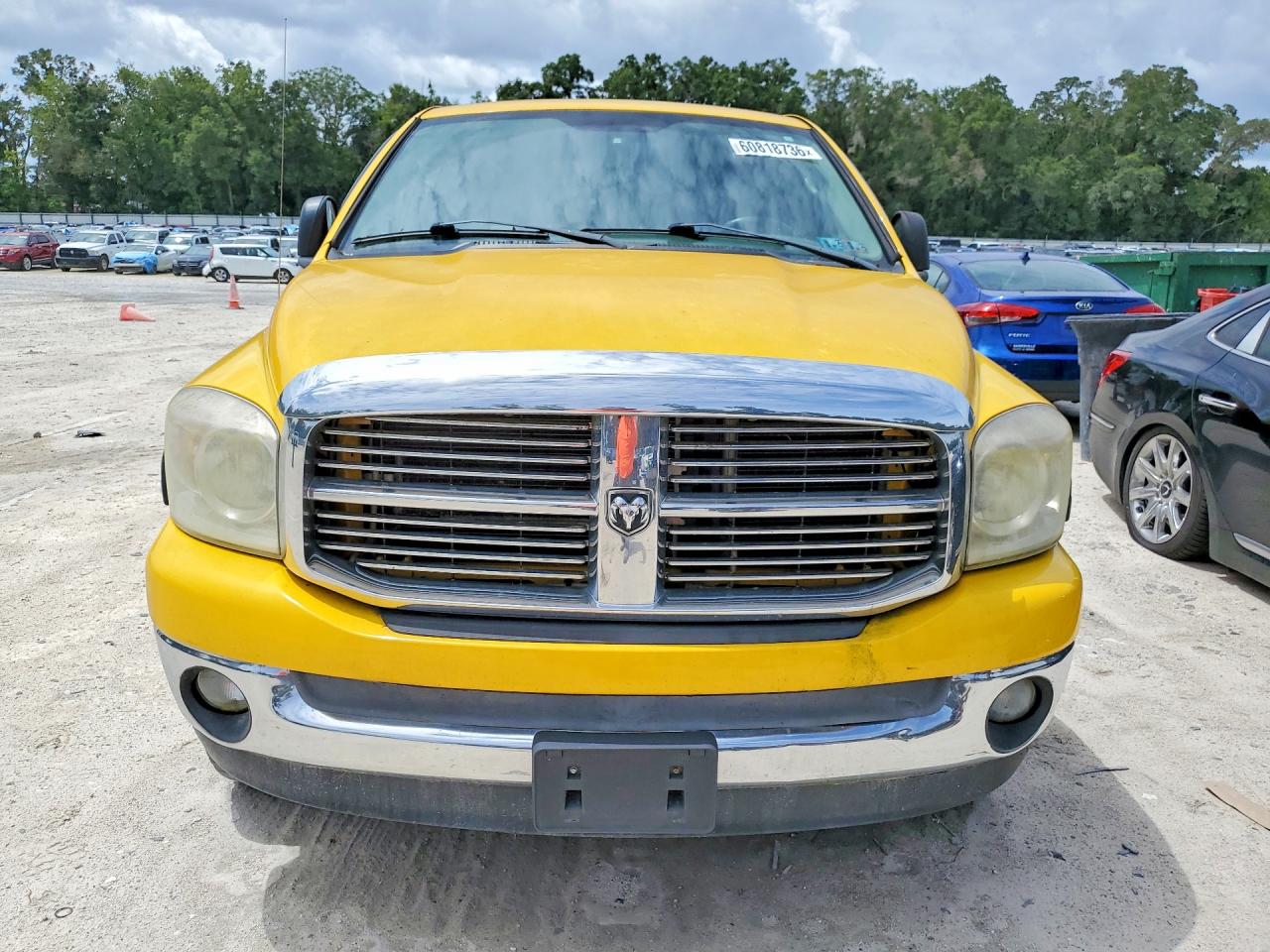 2008 Dodge Ram 1500 St Желтый vin: 1D7HU18218S528025