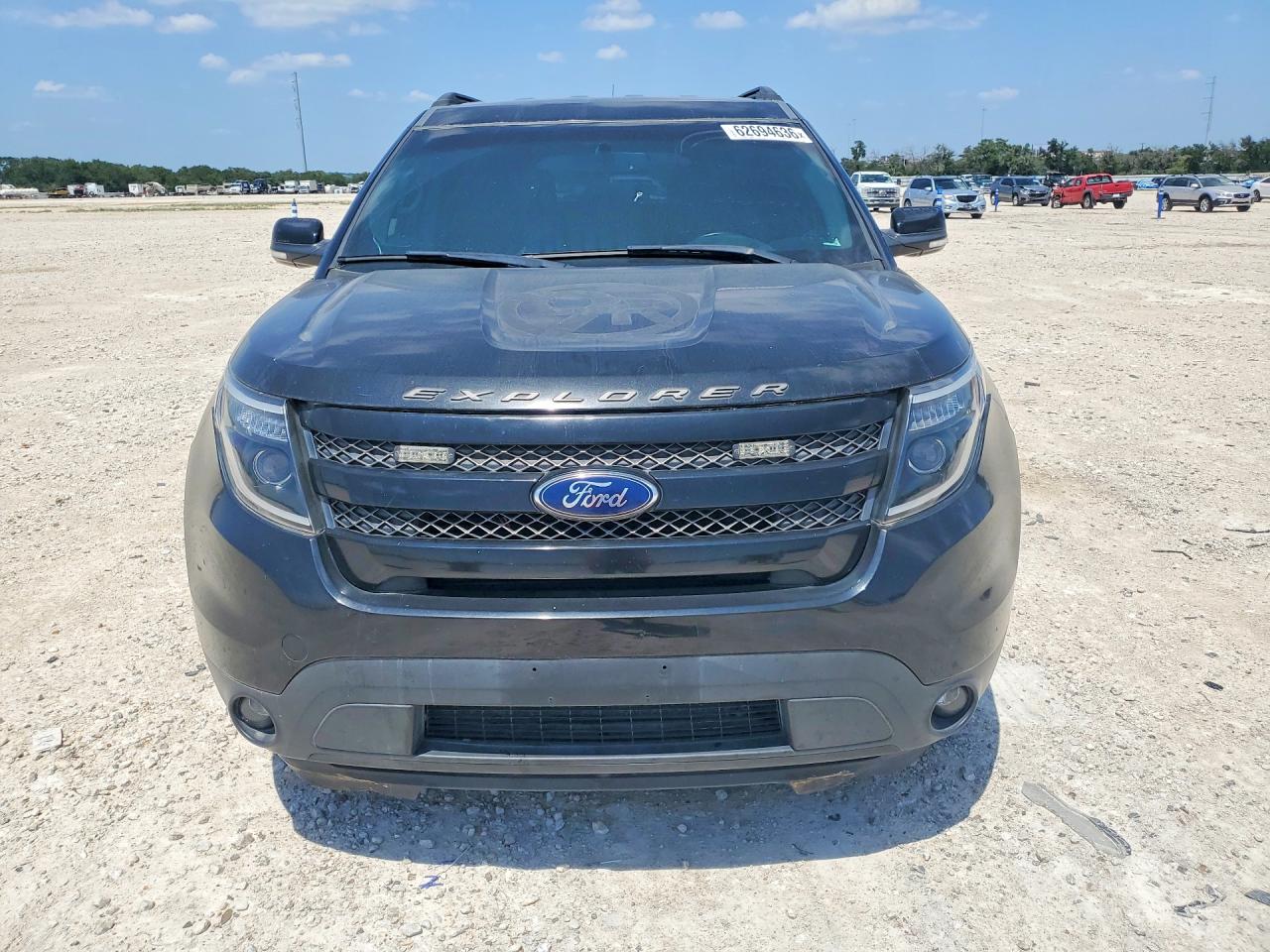 2015 Ford Explorer Sport Черный vin: 1FM5K8GT4FGA29043