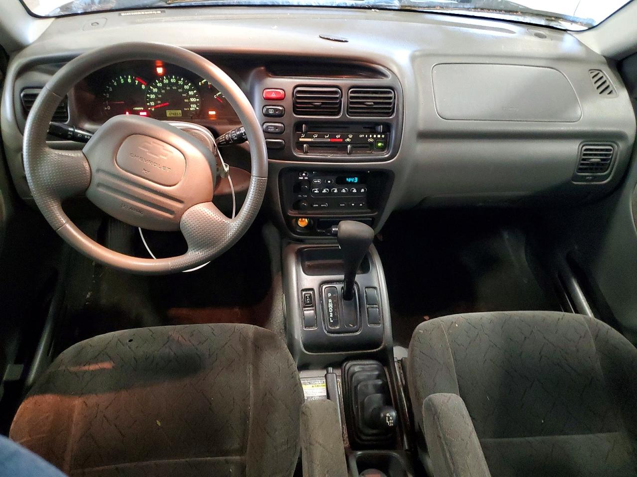 2002 Chevrolet Tracker Zr2 Silver vin: 2CNBJ734326907330