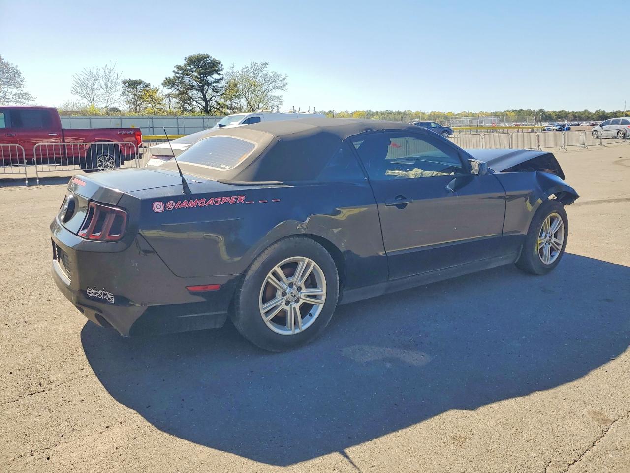 2014 Ford Mustang Black vin: 1ZVBP8EM1E5307036