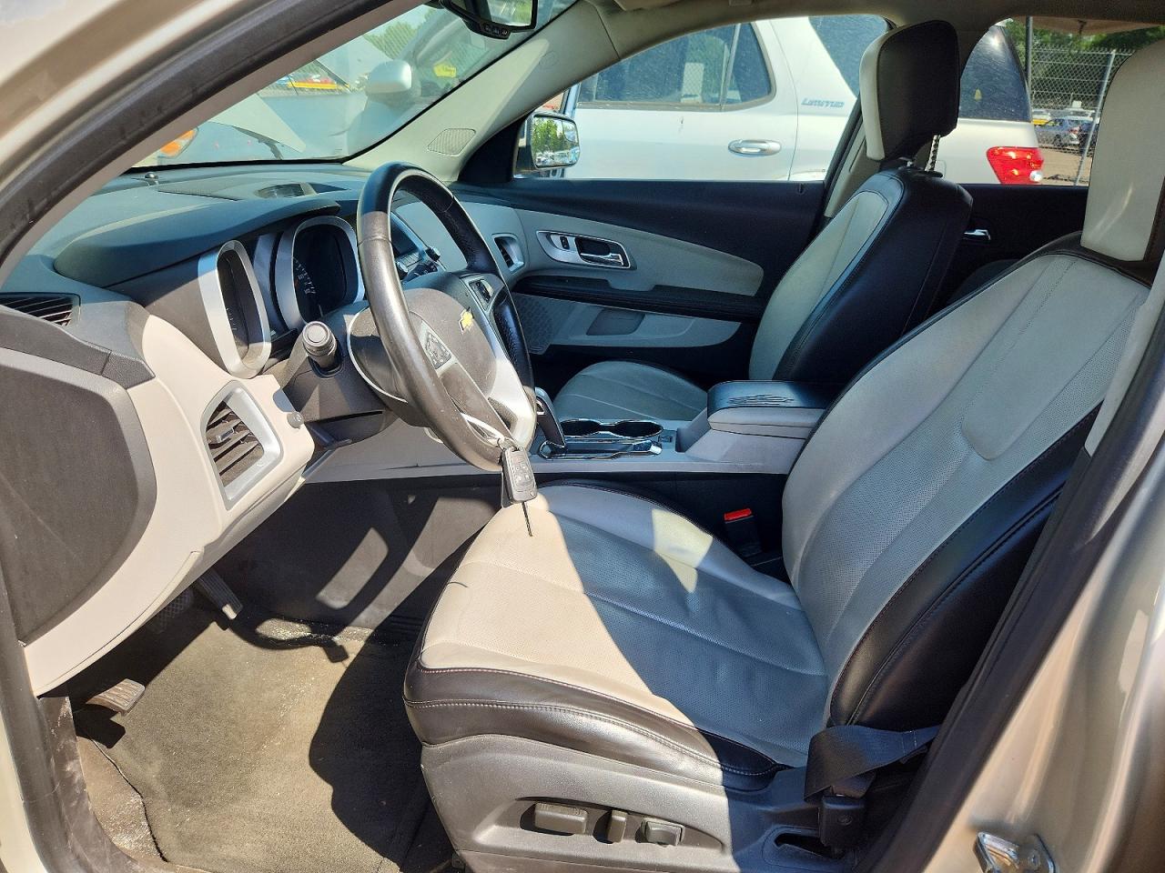 2013 Chevrolet Equinox Lt Beige vin: 1GNALPEK2DZ107705