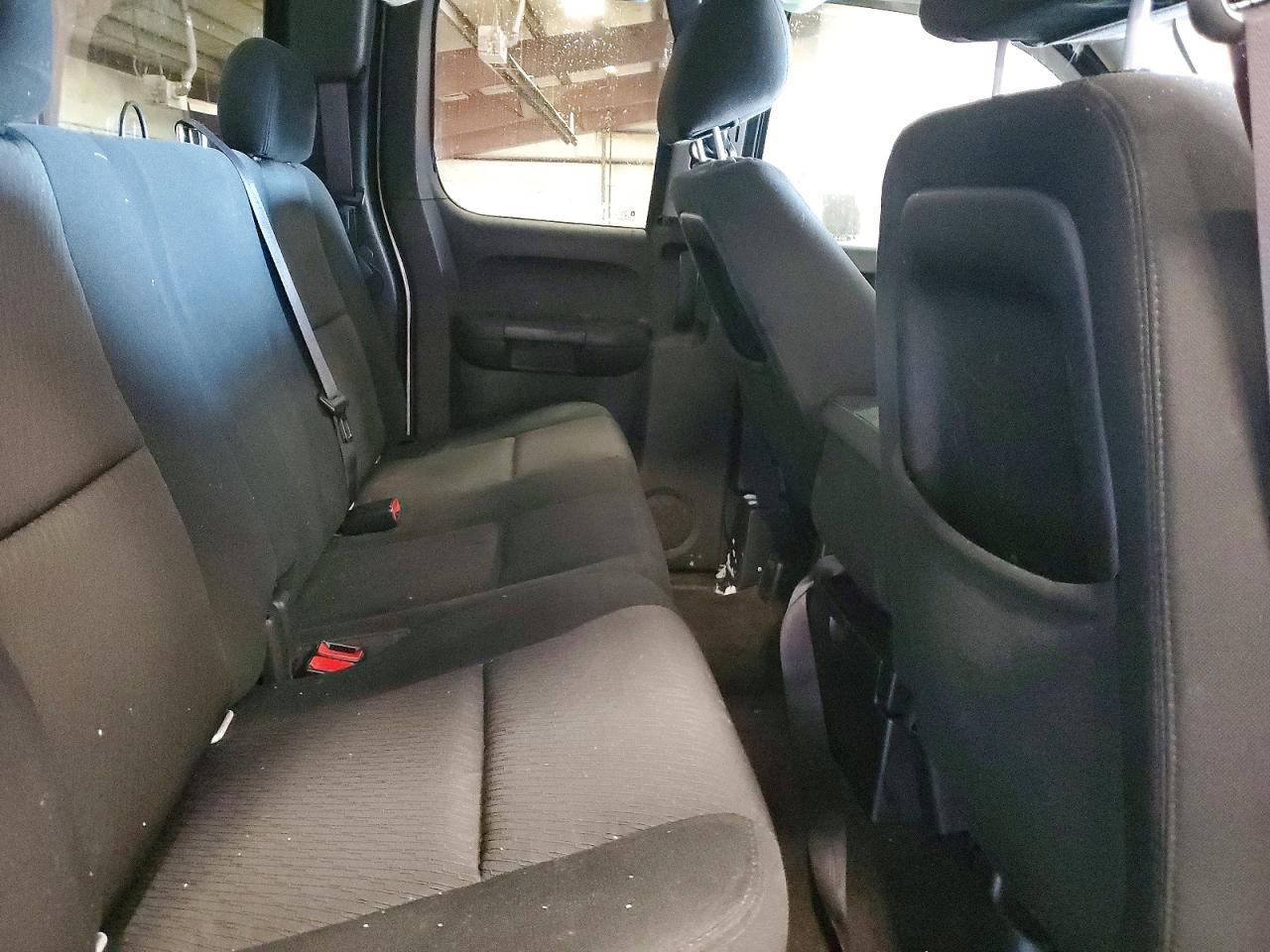 2013 Chevrolet Silverado K1500 Lt Silver vin: 1GCRKSE70DZ412441