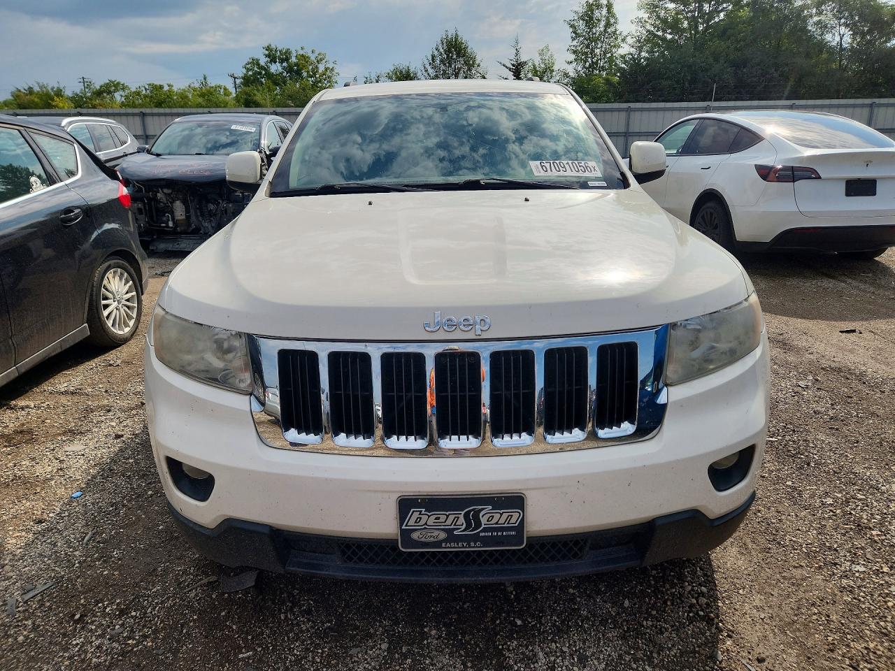 2011 Jeep Grand Cherokee Laredo White vin: 1J4RS4GG8BC515738
