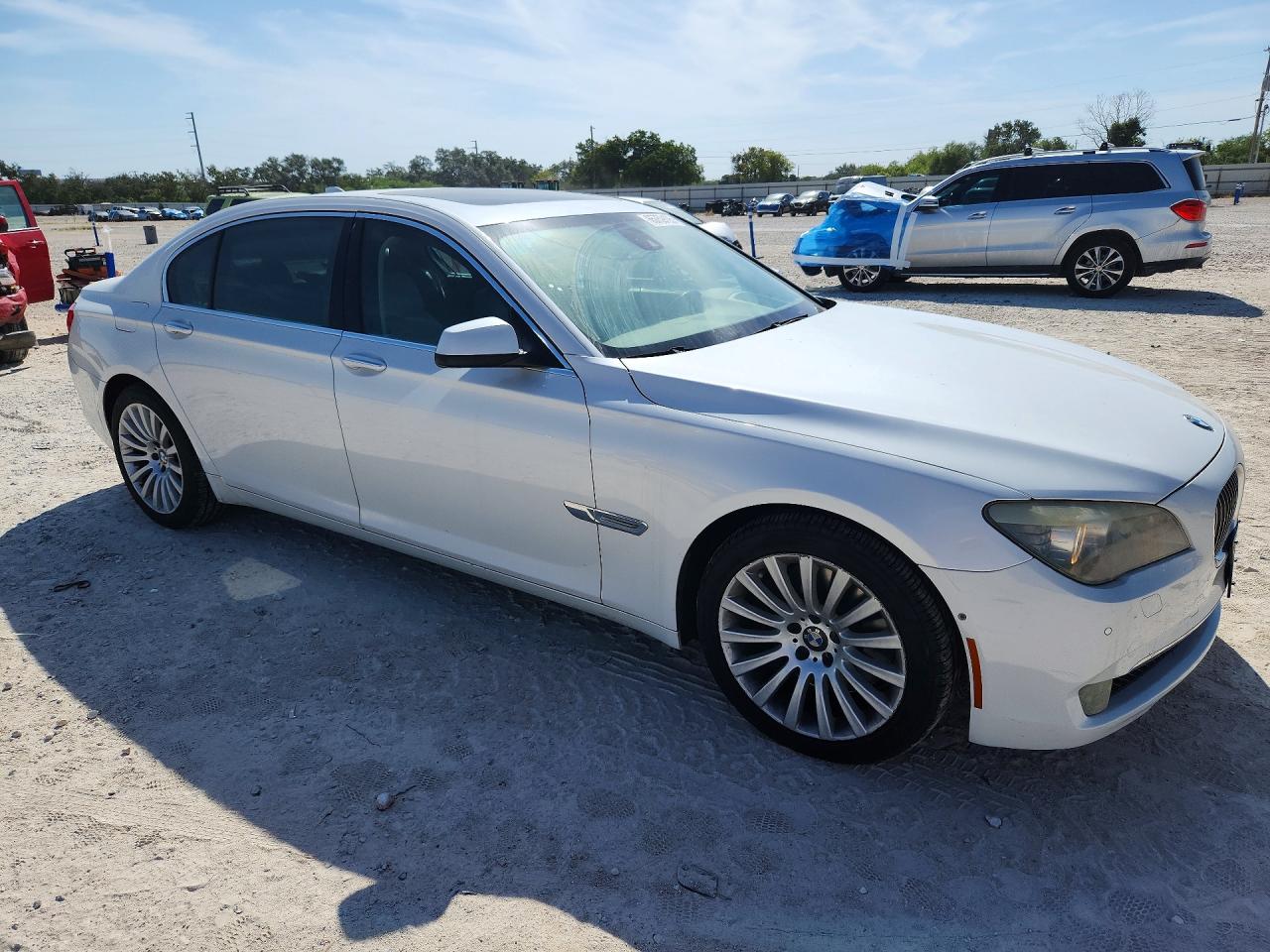 2012 Bmw 750 Li White vin: WBAKB8C58CC964497