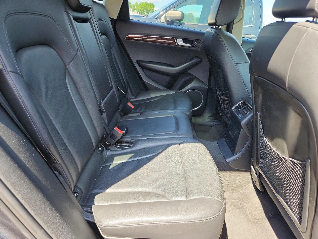 2012 Audi Q5 Premium Plus Серый vin: WA1DKAFP5CA043747