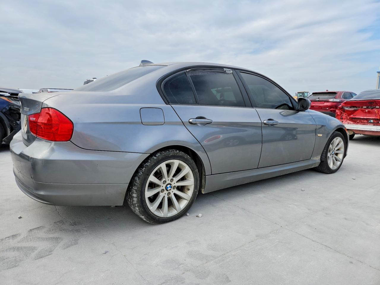 2011 Bmw 328 I Silver vin: WBAPH7C5XBE851393