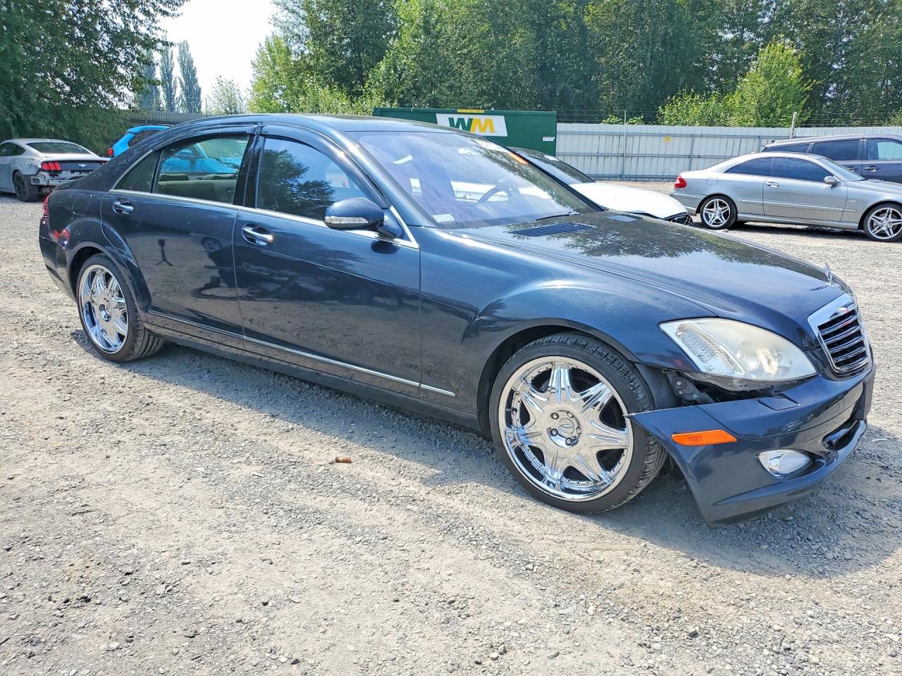 2007 Mercedes-benz S 550 Blue vin: WDDNG71X07A140856
