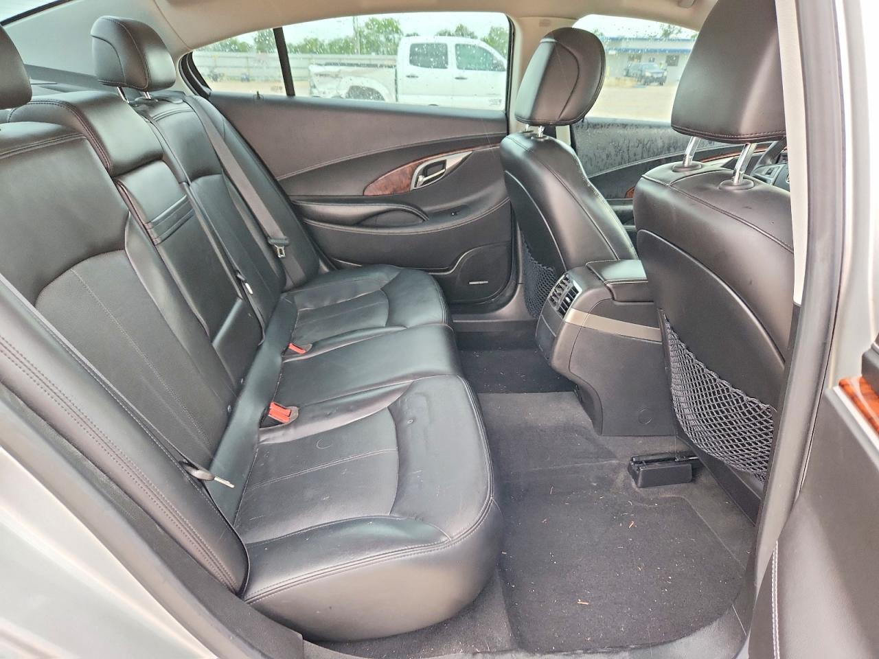 2010 Buick Lacrosse Cxl Silver vin: 1G4GC5EG0AF256626