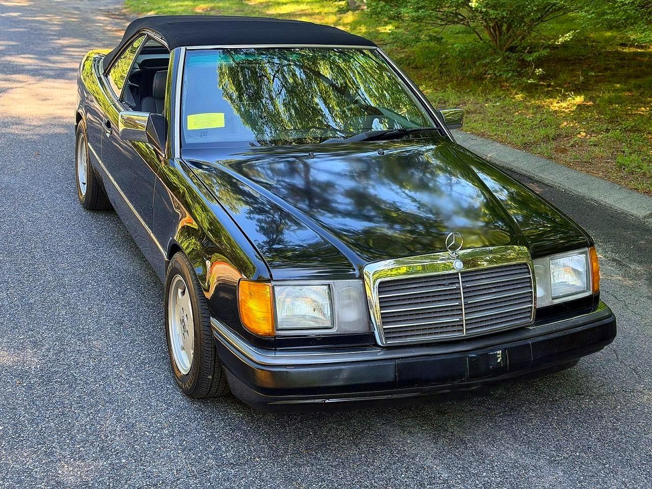 1993 Mercedes-benz 300 Cecv Черный vin: WDBEA66E7PB922559