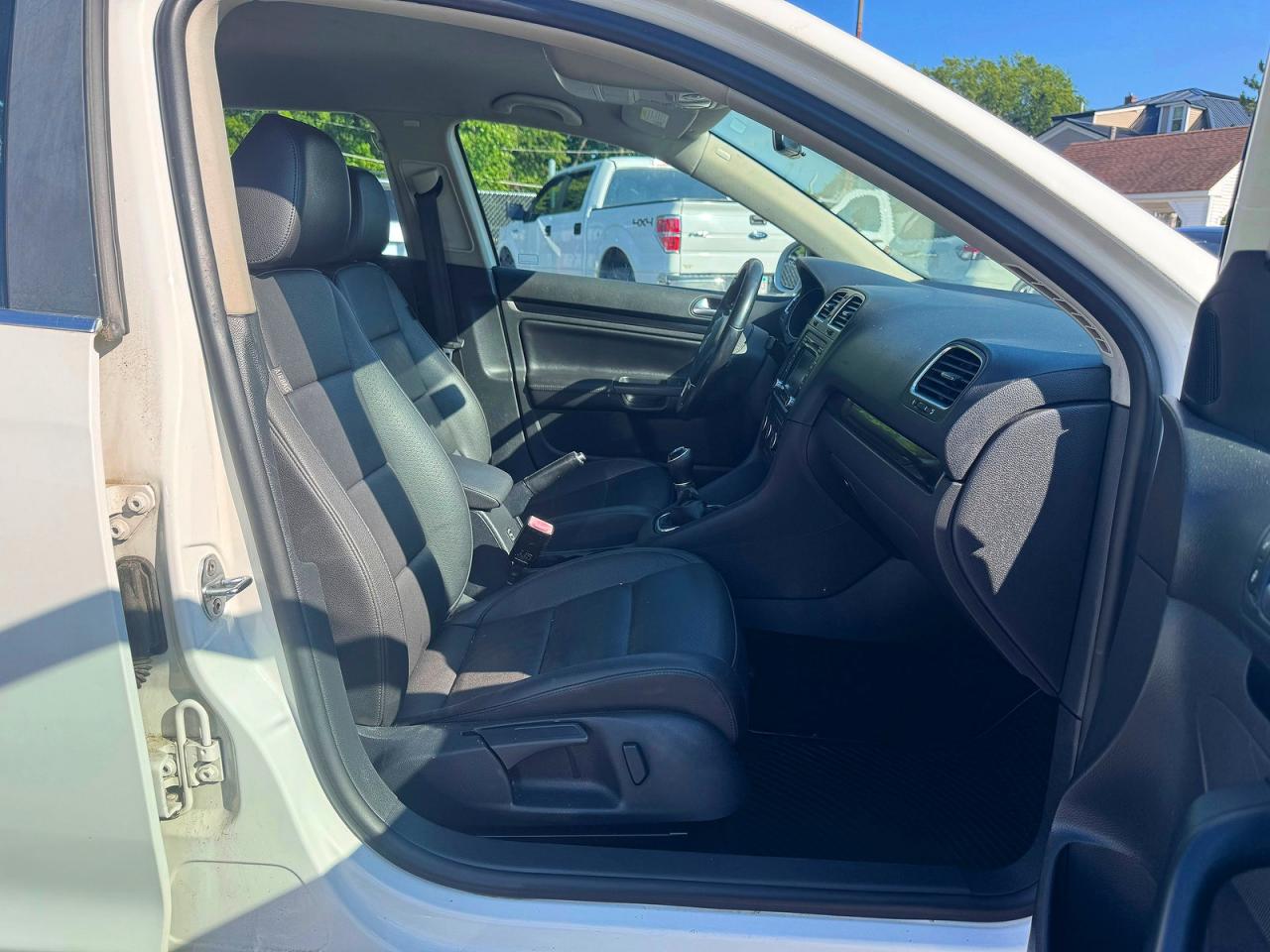2013 Volkswagen Jetta Tdi Белый vin: 3VWML7AJ6DM645616