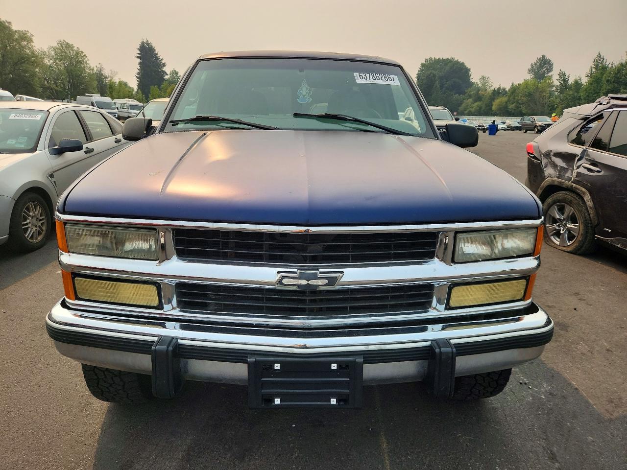 1999 Chevrolet Tahoe K1500 Blue vin: 1GNEK13R4XJ535098