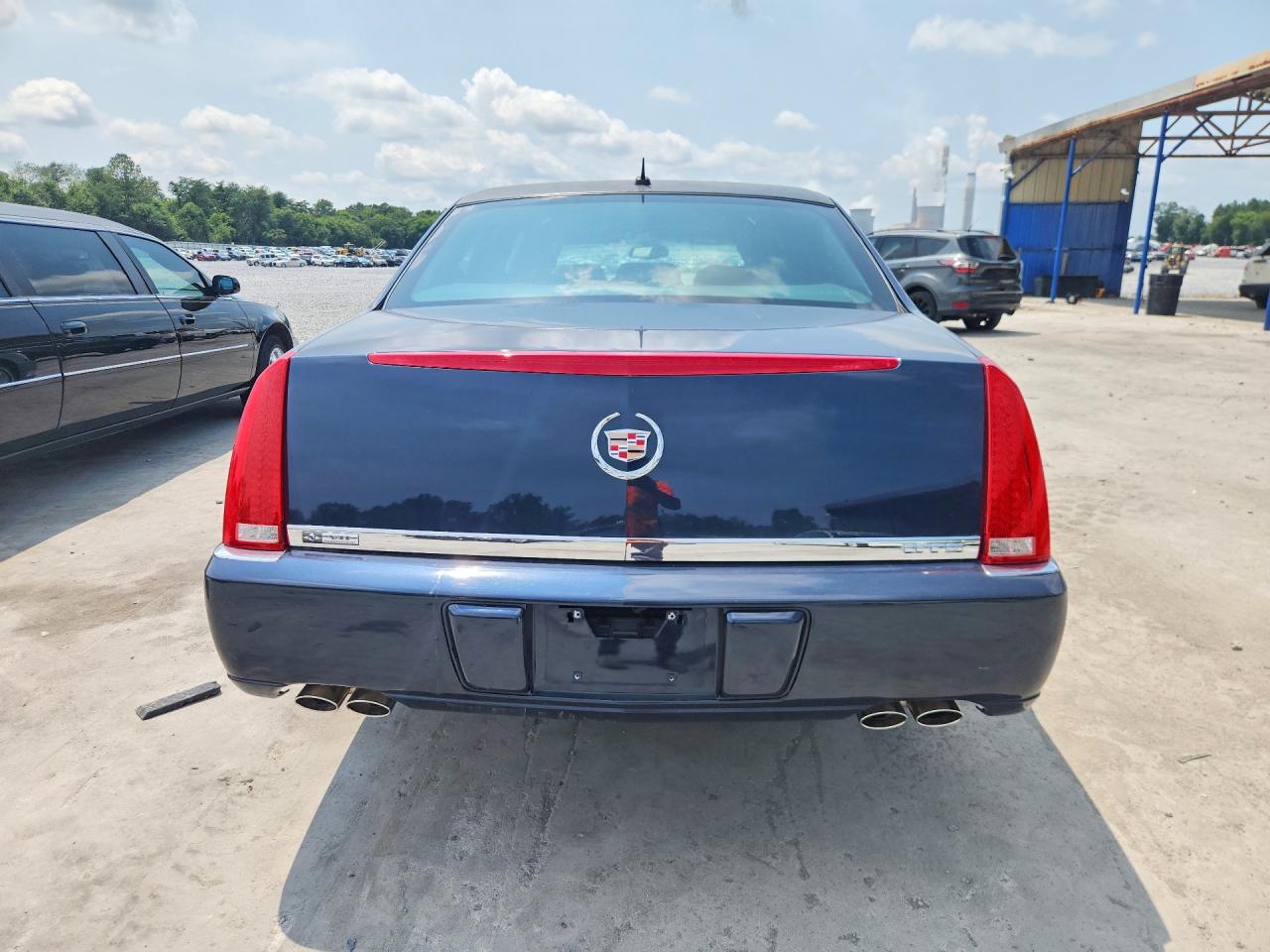 2007 Cadillac Professional Chassis Синий vin: 1GEEH96YX7U550428