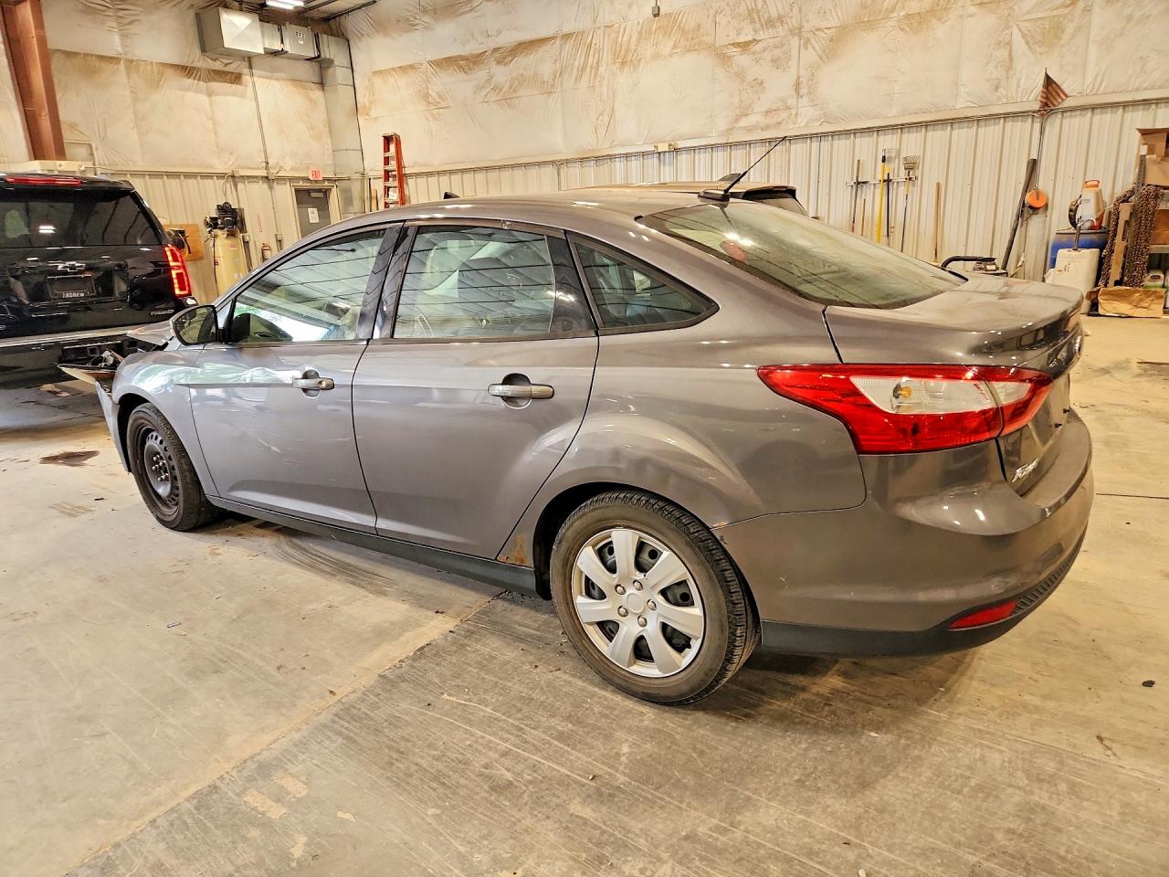 2012 Ford Focus Se Gray vin: 1FAHP3F23CL353396