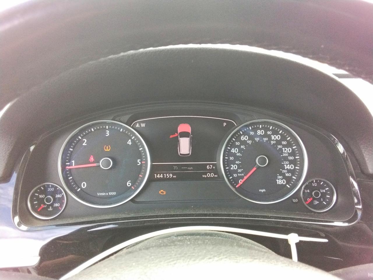 2014 Volkswagen Touareg V6 Tdi Белый vin: WVGEP9BP6ED013038