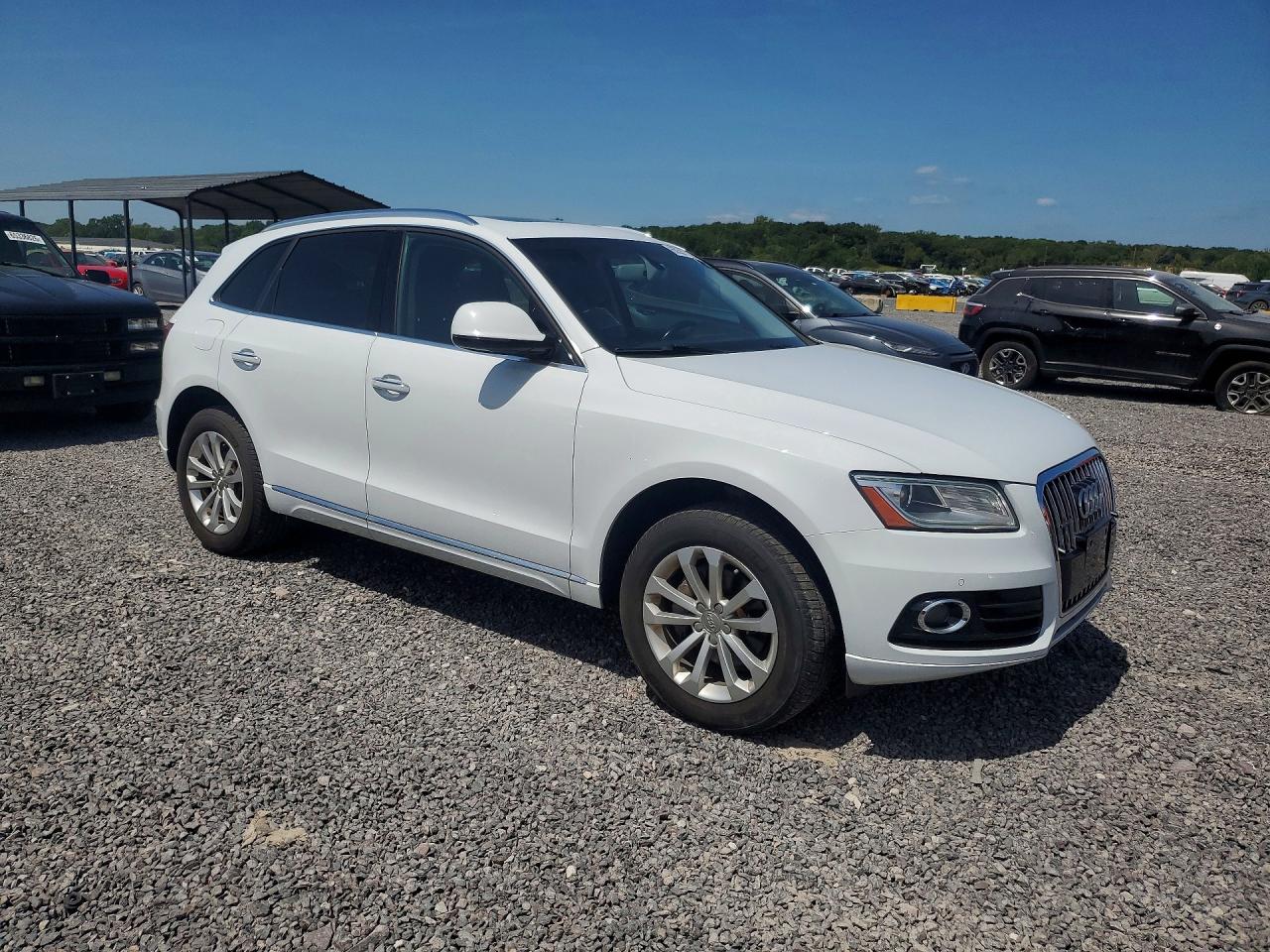 2015 Audi Q5 Premium Plus Белый vin: WA1LFAFP6FA138936