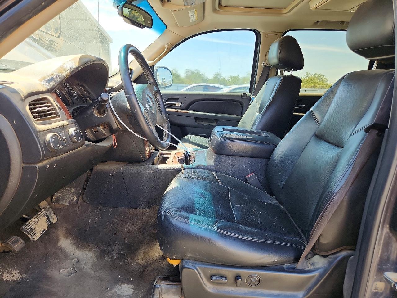 2010 Chevrolet Avalanche Ltz Charcoal vin: 3GNVKGE01AG188615