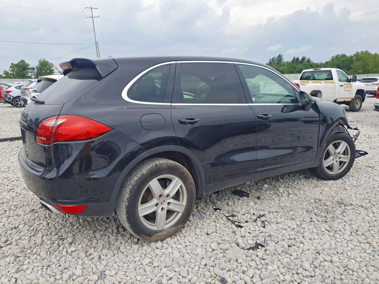 2013 Porsche Cayenne Black vin: WP1AF2A27DLA21834