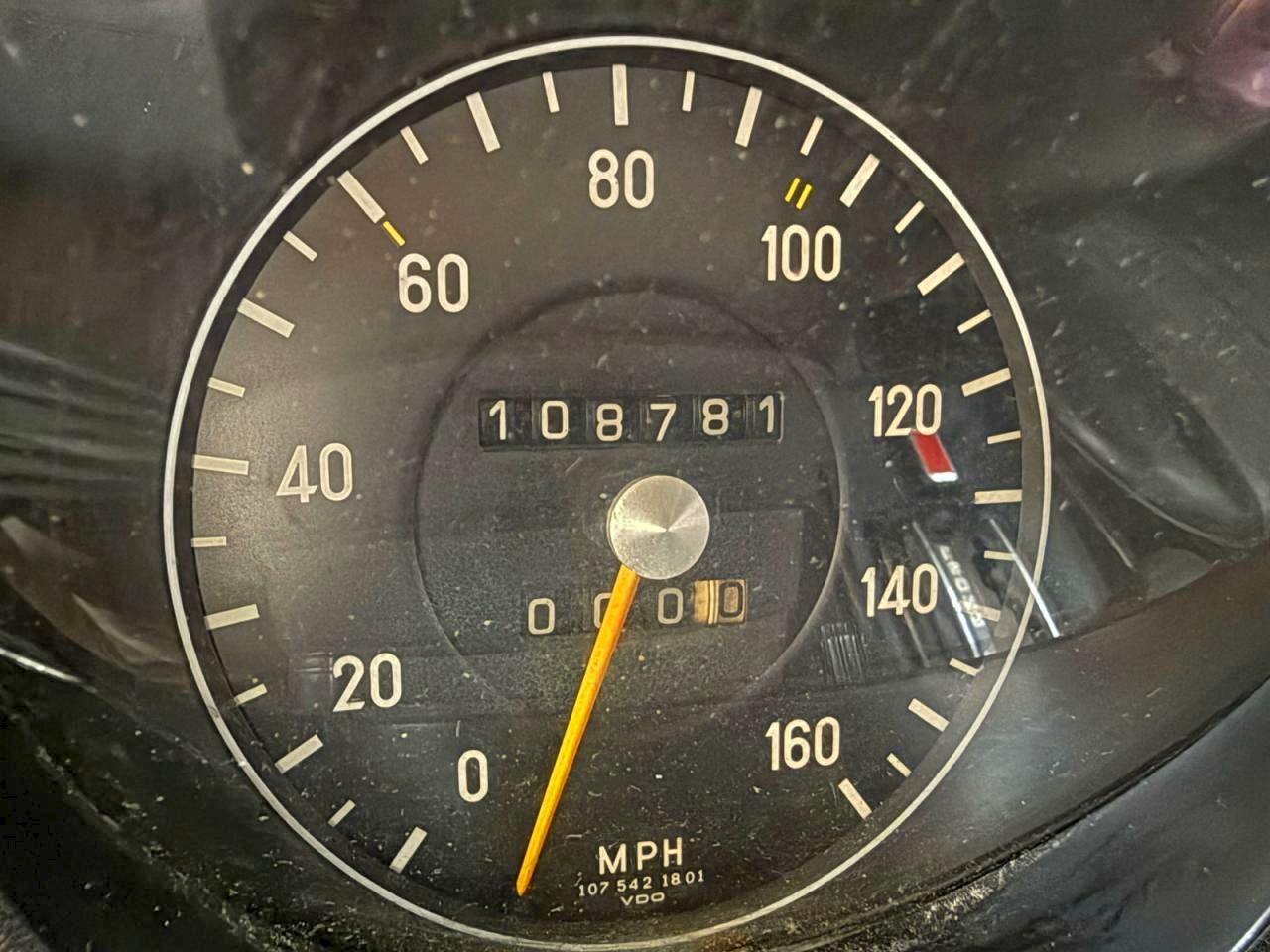 1972 Mercedes Benz 350sl Red vin: 10704412001287