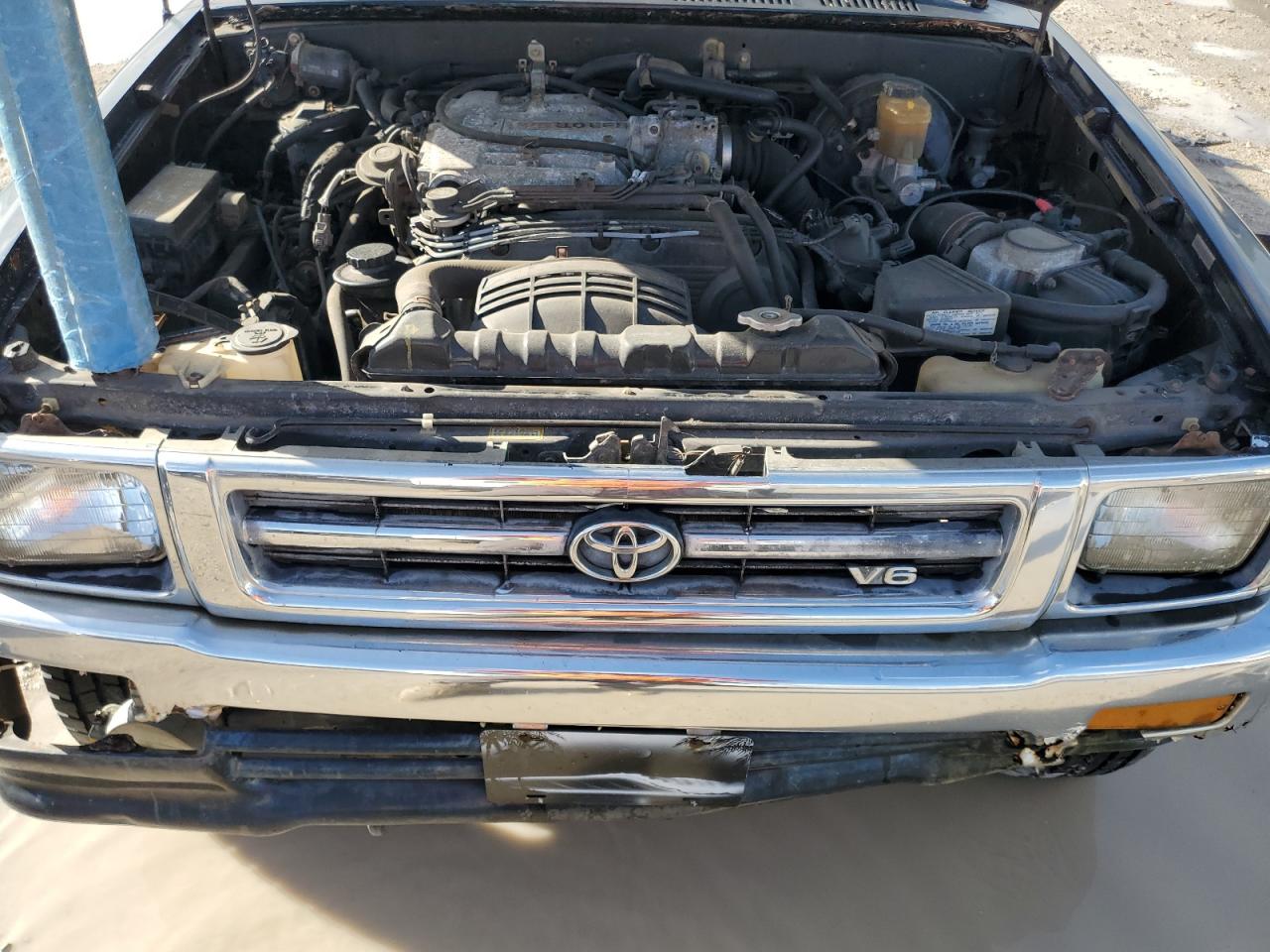 1995 Toyota Pickup 1/2 Ton Extra Long Wheelbase Black vin: JT4VN13D7S5151452