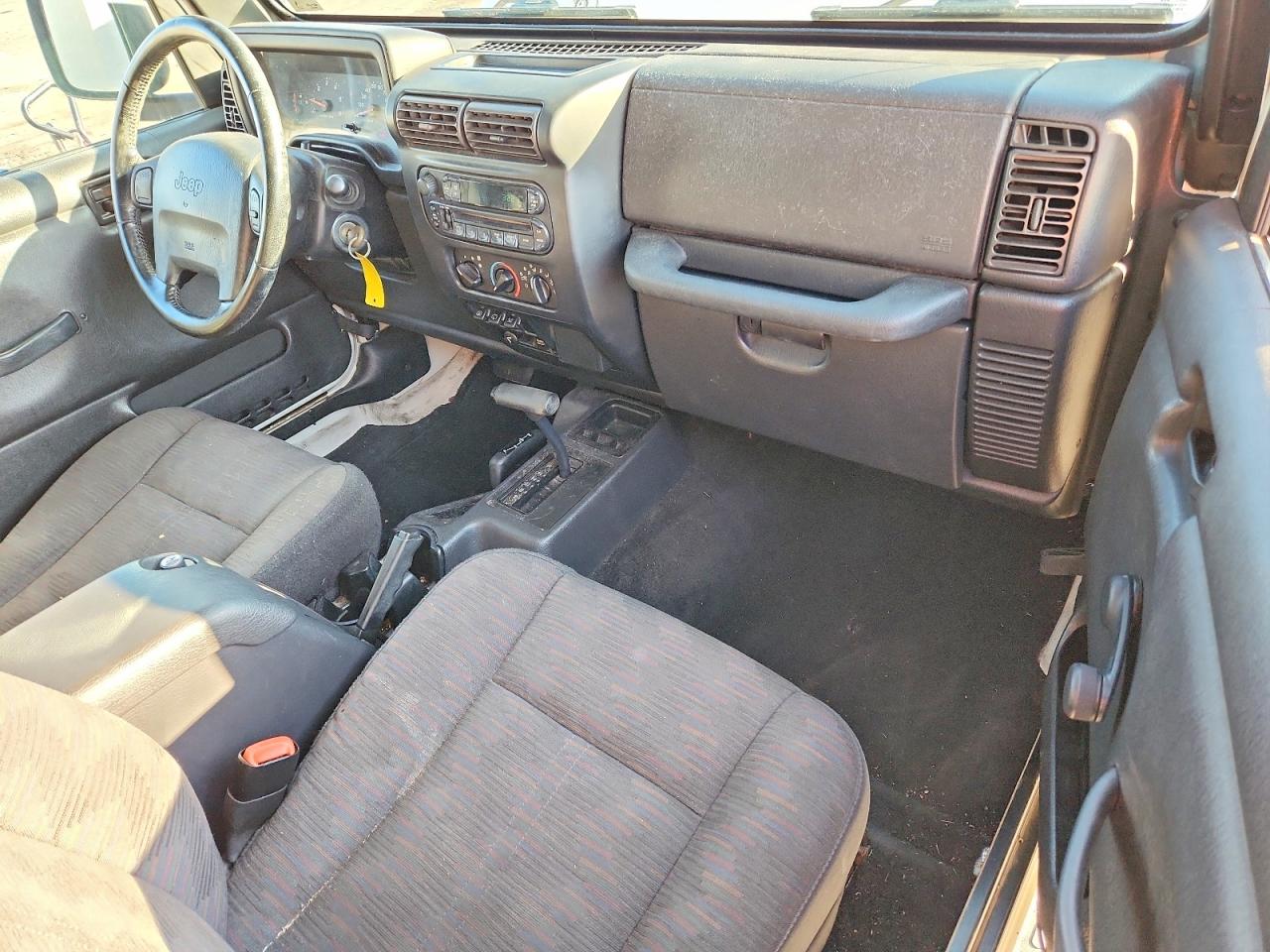 2003 Jeep Wrangler / Tj Sport White vin: 1J4FA49S23P371332