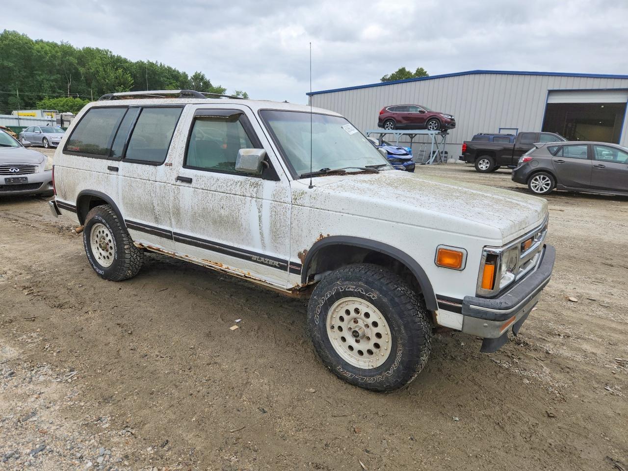1994 Chevrolet Blazer S10 White vin: 1GNDT13W8R0151509