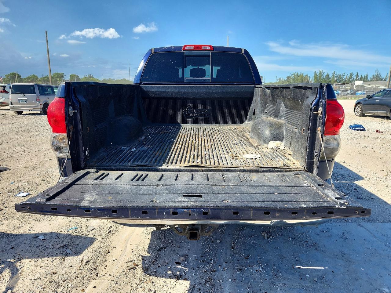 2012 Toyota Tundra Double Cab Sr5 Blue vin: 5TFUM5F19CX037045