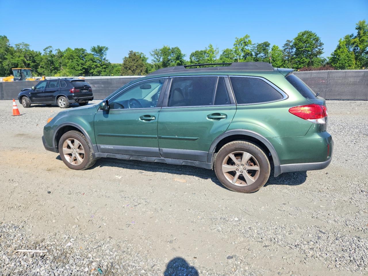 2013 Subaru Outback 2.5i Limited Green vin: 4S4BRBKC3D3321905