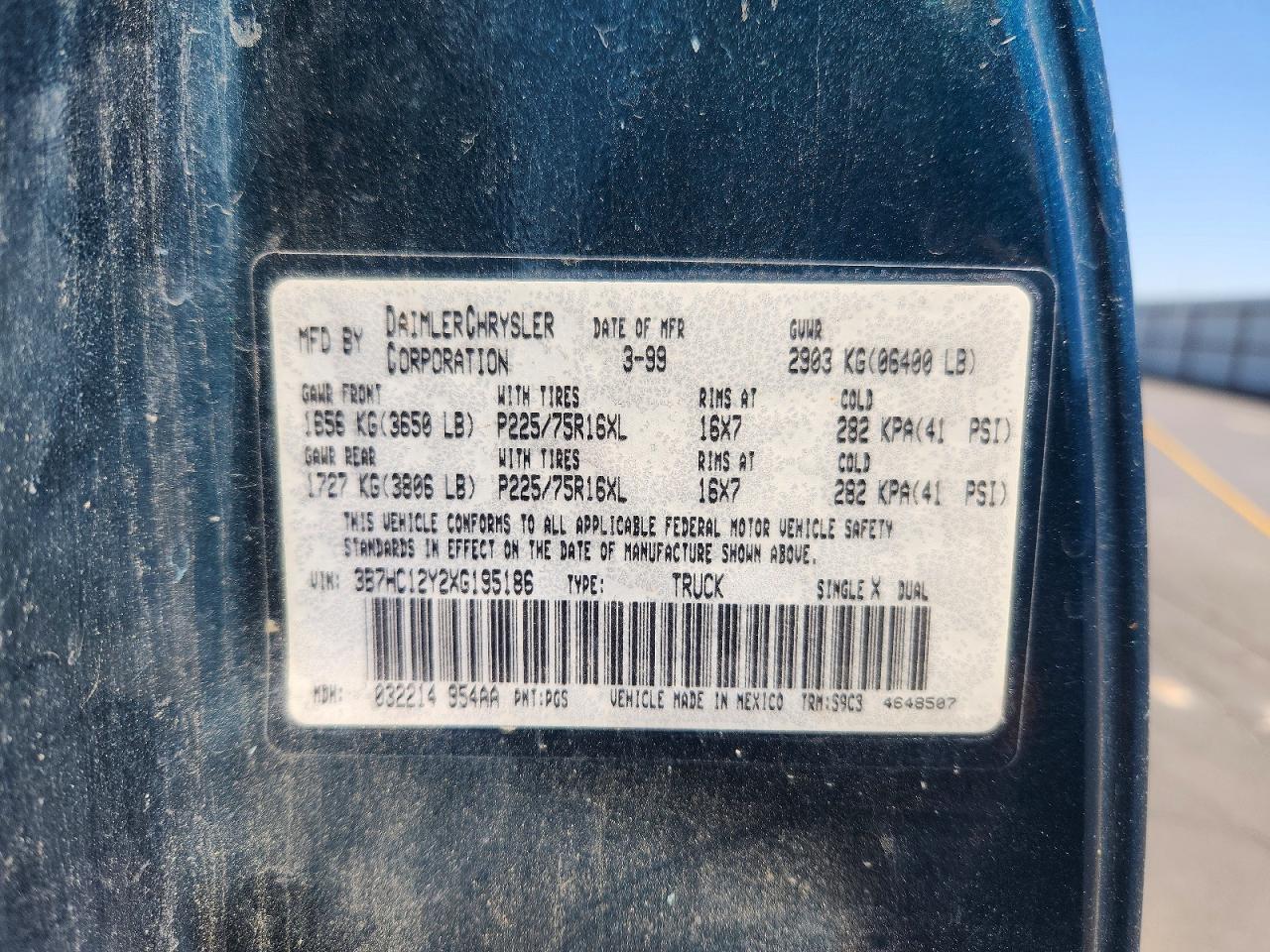 1999 Dodge Ram 1500 Green vin: 3B7HC12Y2XG195186