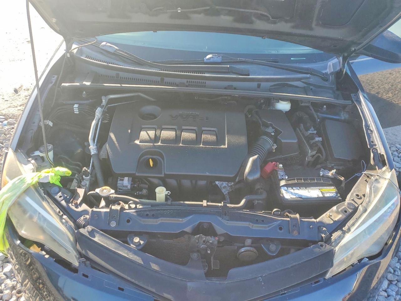 2019 Toyota Corolla Le Синий vin: 2T1BURHE3KC128808