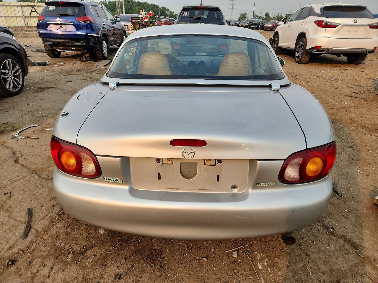1999 Mazda Mx-5 Miata Silver vin: JM1NB3539X0103013