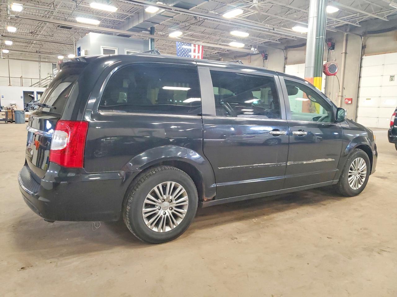 2013 Chrysler Town & Country Touring L Черный vin: 2C4RC1CG1DR623183