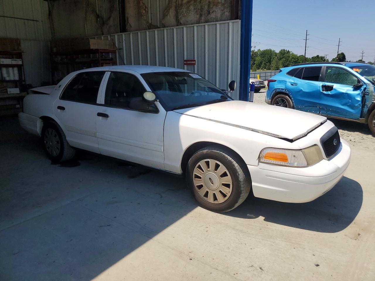 2011 Ford Crown Victoria Police Interceptor White vin: 2FABP7BV4BX166621
