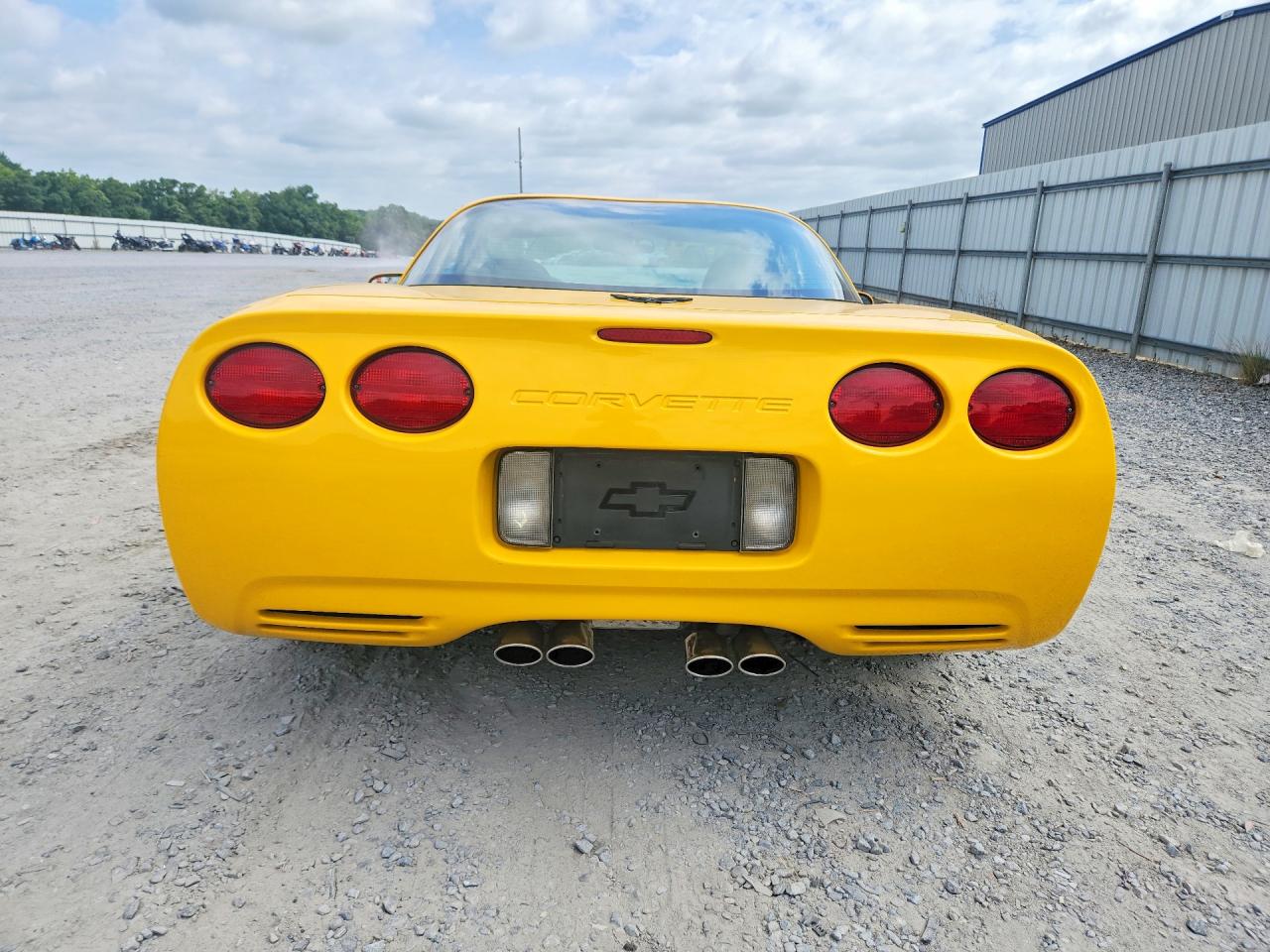 2000 Chevrolet Corvette Yellow vin: 1G1YY22G4Y5126595