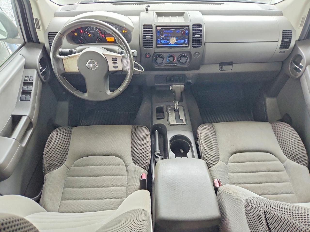 2008 Nissan Xterra X White vin: 5N1AN08U28C505153