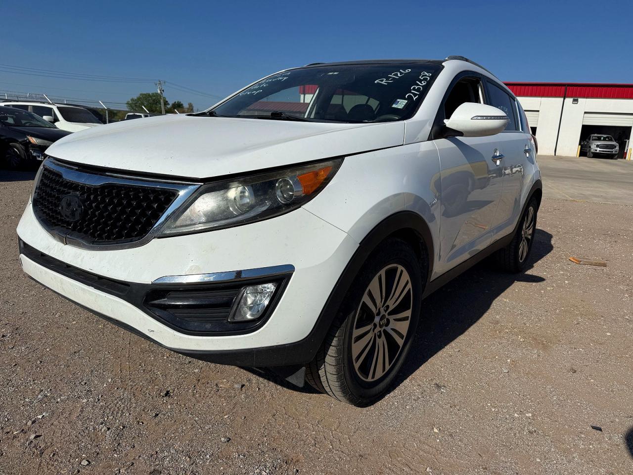 2014 Kia Sportage Ex White vin: KNDPC3AC9E7606122