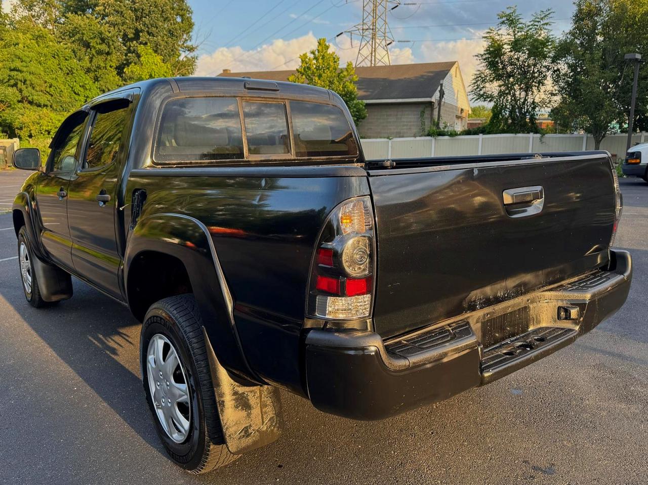 2010 Toyota Tacoma V6 Black vin: 5TELU4EN5AZ674563