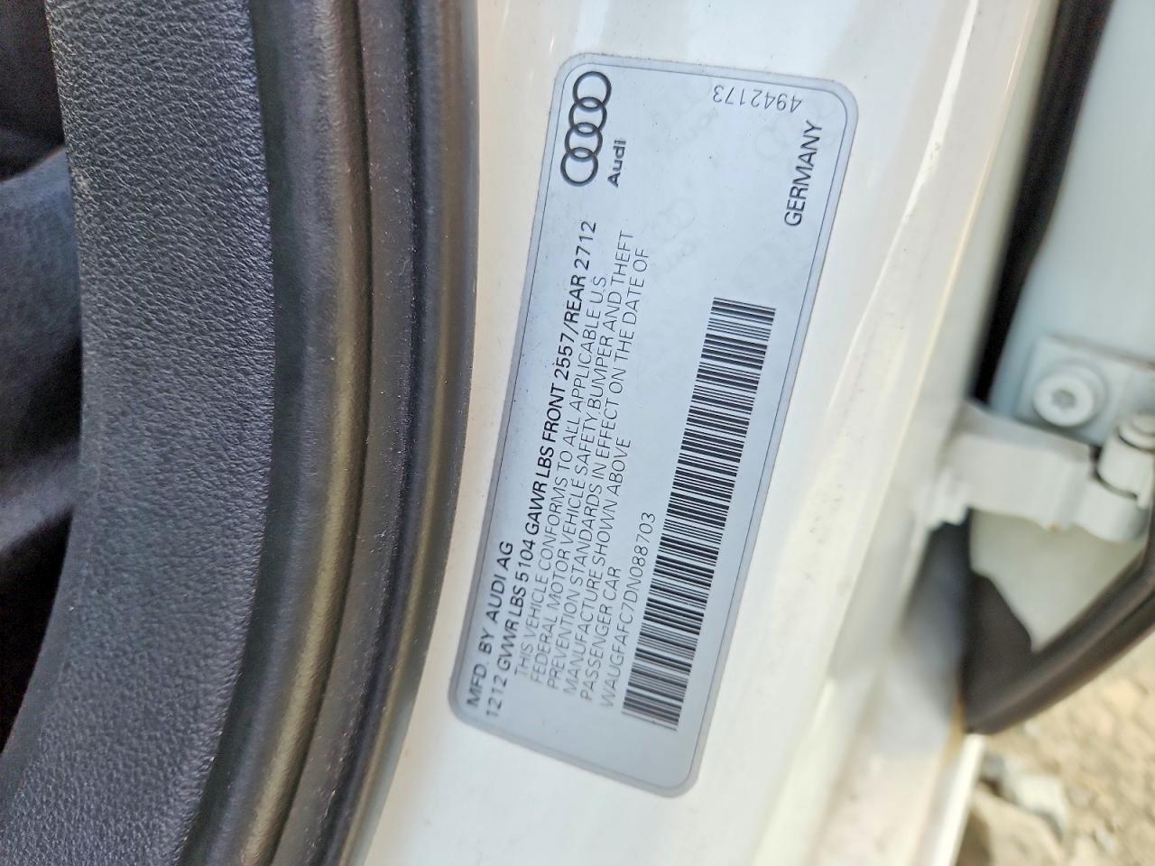 2013 Audi A6 Premium Plus Белый vin: WAUGFAFC7DN088703