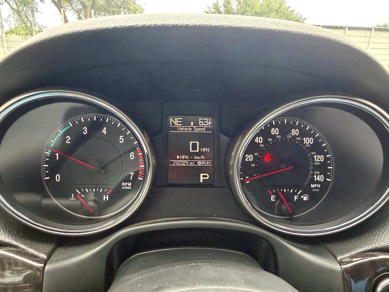 2012 Jeep Grand Cherokee Laredo Gray vin: 1C4RJEAT2CC307442