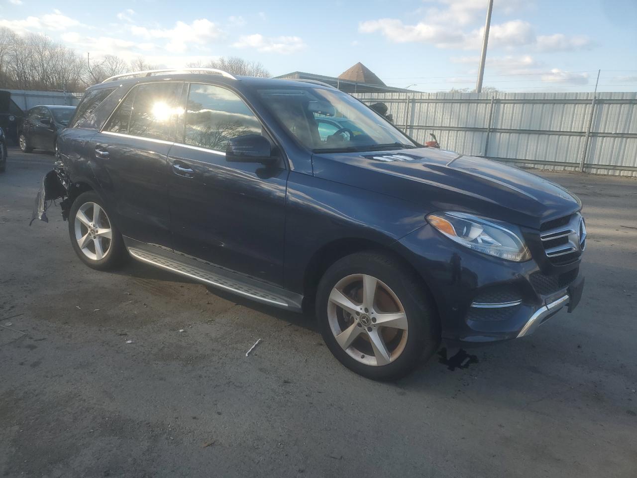 2018 Mercedes-benz Gle 350 4matic Blue vin: 4JGDA5HB9JB195910