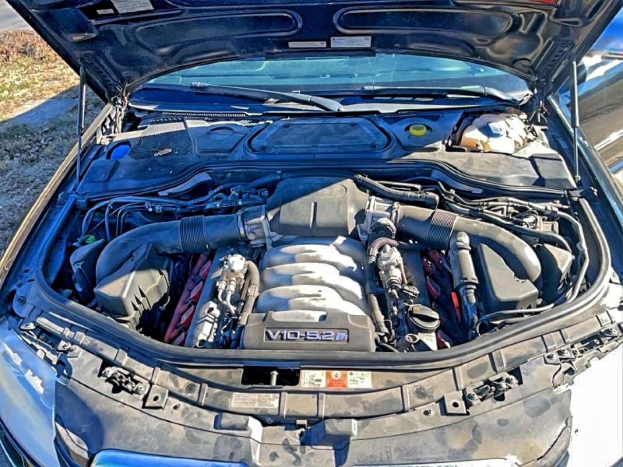 2009 Audi S8 Quattro Черный vin: WAUPN94E59N001278