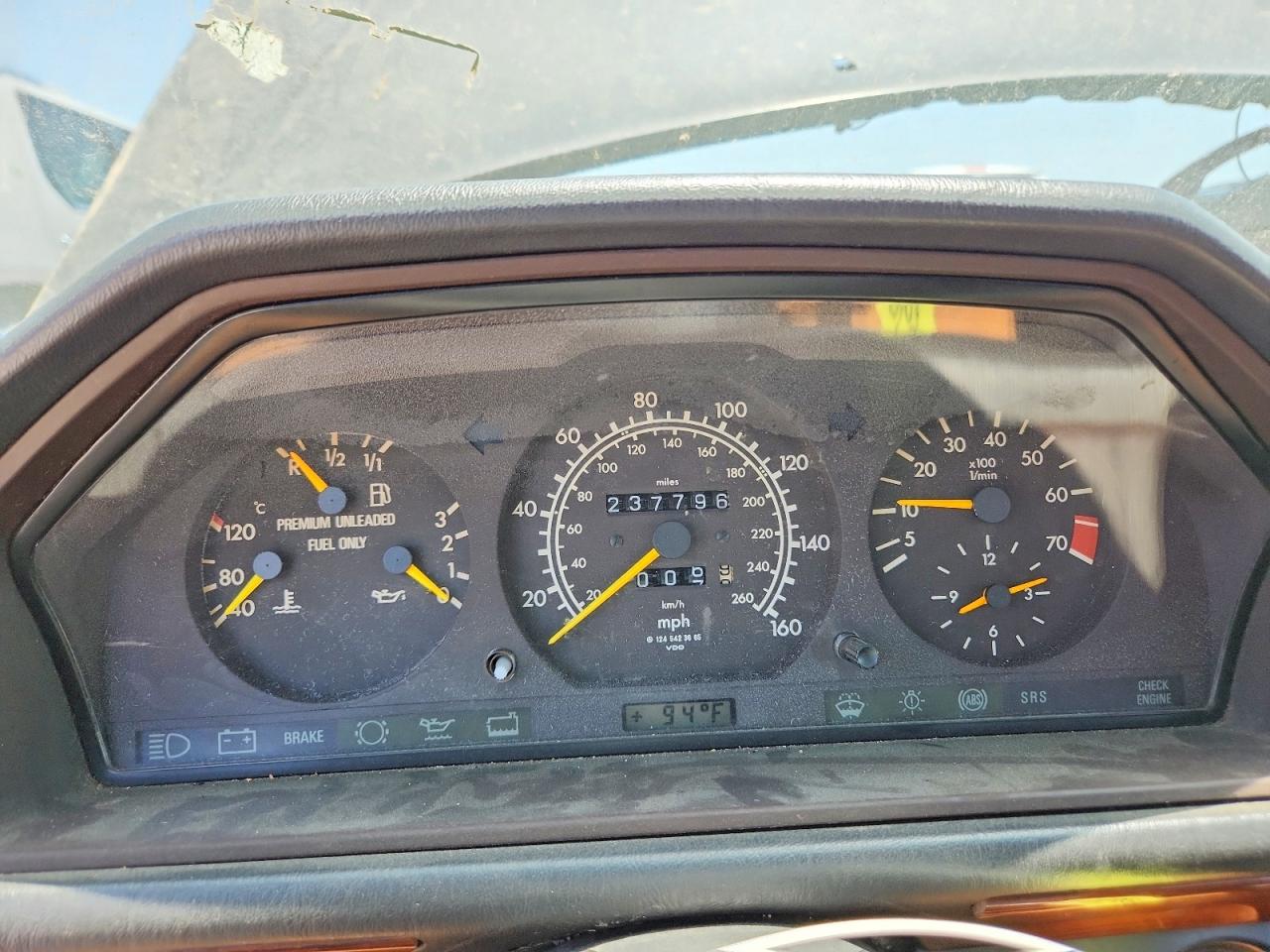 1995 Mercedes-benz E 320 Черный vin: WDBEA92E5SF336113