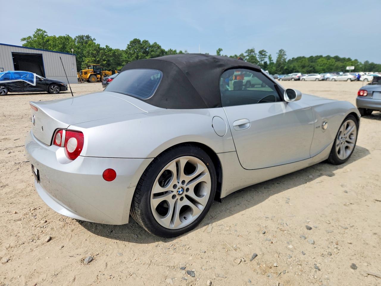 2005 Bmw Z4 3.0 Silver vin: 4USBT53545LU10532