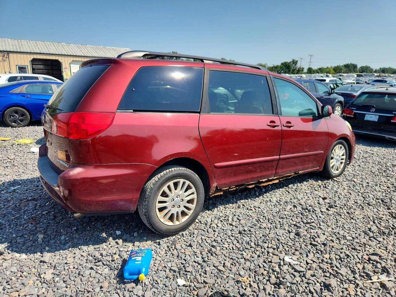 2008 Toyota Sienna Xle Темно-бордовый vin: 5TDZK22C48S169273