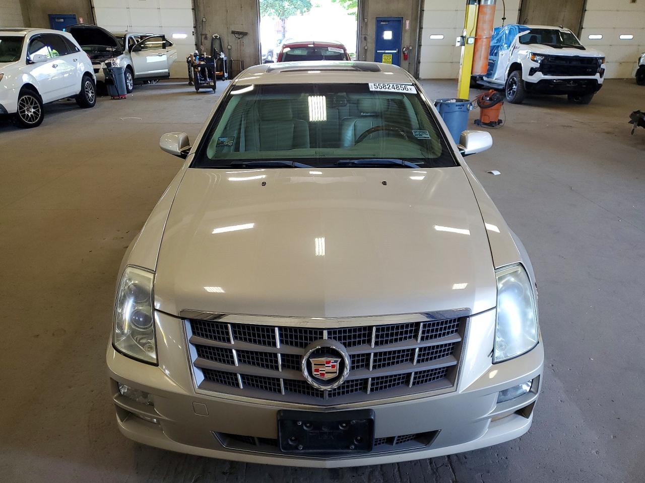 2008 Cadillac Sts Gold vin: 1G6DA67V980199695