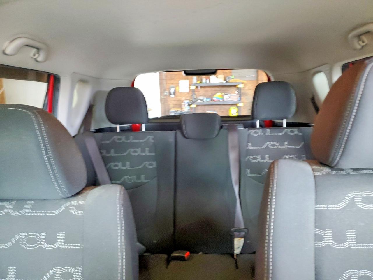 2012 Kia Soul + Red vin: KNDJT2A62C7467829